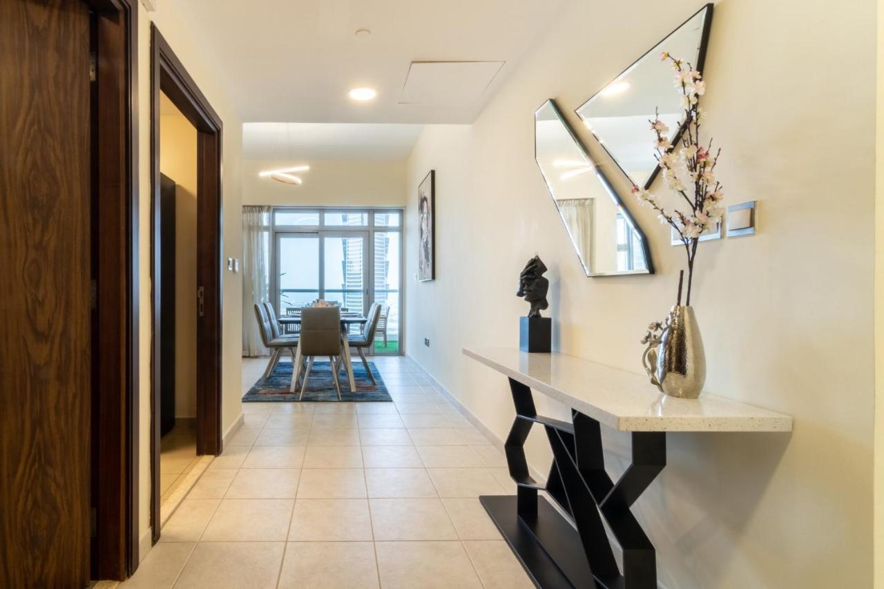 דובאי Scenic 2 Bedroom Apartment - Downtown Business Bay מראה חיצוני תמונה